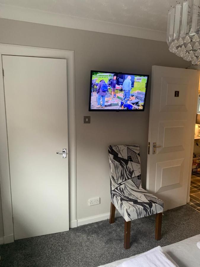 Southfork Villa Guesthouse 칼란더 외부 사진