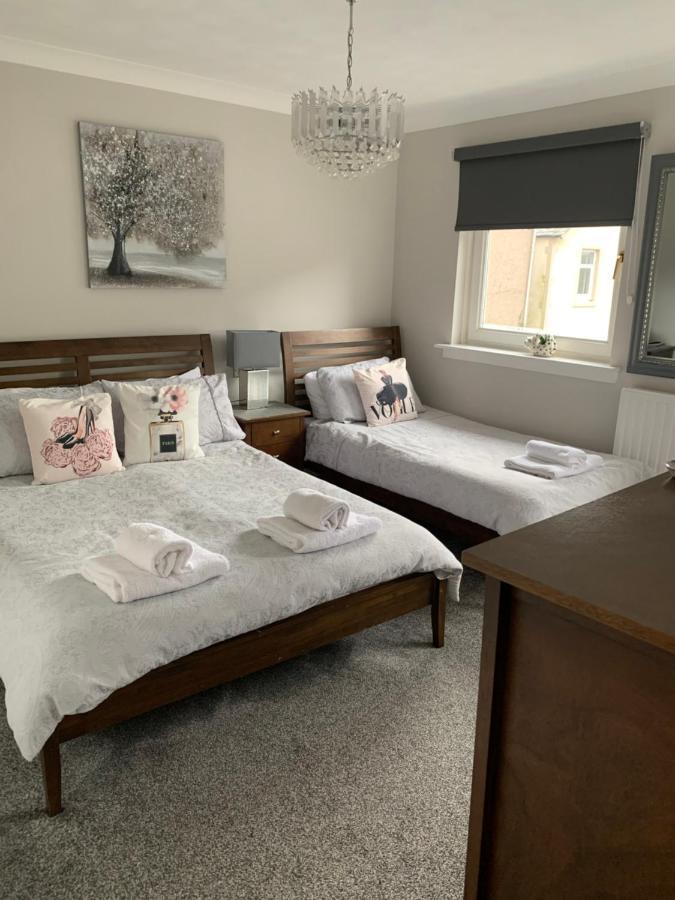 Southfork Villa Guesthouse 칼란더 외부 사진