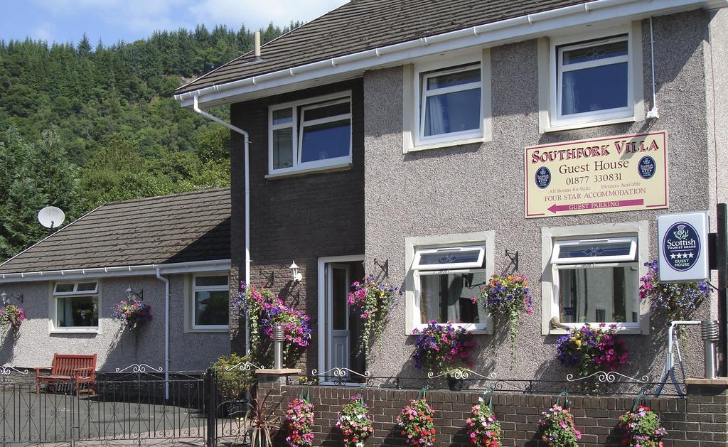 Southfork Villa Guesthouse 칼란더 외부 사진